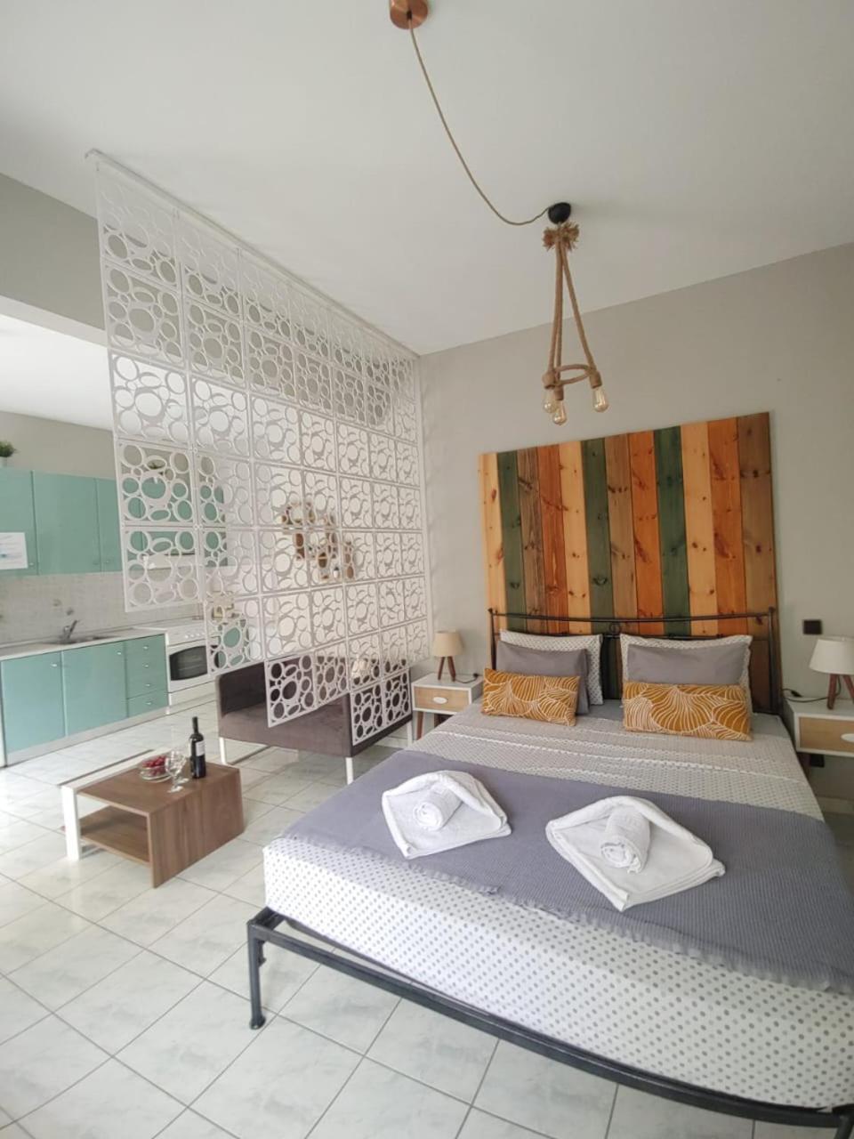 Maro'S Family Studios Limenas  Luaran gambar
